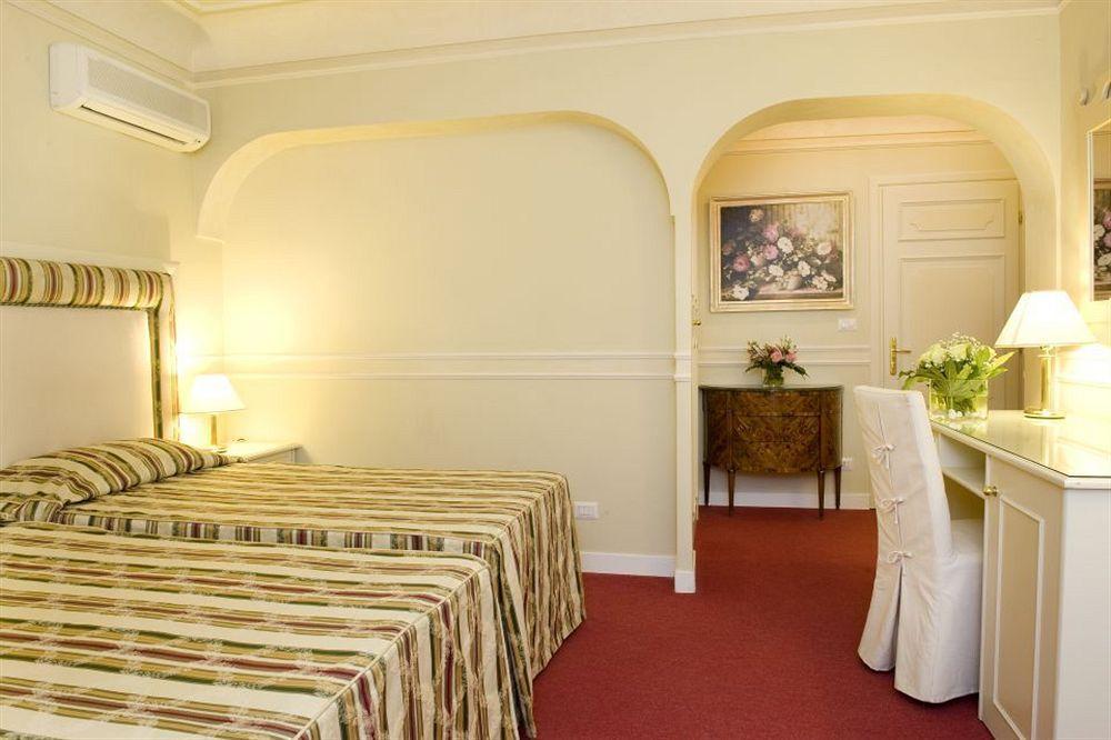 Park Hotel Villaferrata غروتافراتا المظهر الخارجي الصورة