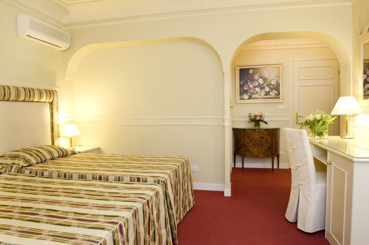 Park Hotel Villaferrata غروتافراتا المظهر الخارجي الصورة